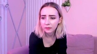 SkyCamila naked on cam for live porn video chat