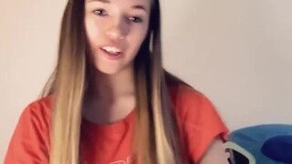 Sonya-Top naked on cam for live porn video chat