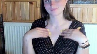 StassyMiss naked on cam for live porn video chat