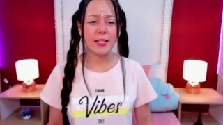 ?, ? Sarah ?? naked on cam for live porn video chat