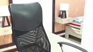 ?, ?EllyEvans?? naked on cam for live porn video chat