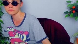 Kaaatrin naked on cam for live porn video chat