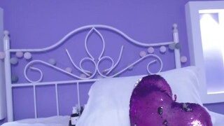 keylasquirt naked on cam for live porn video chat