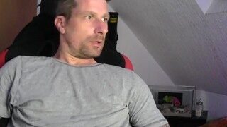 luni81 naked on cam for live porn video chat