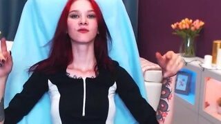 Mad Mouse naked on cam for live porn video chat