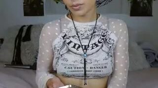 Nikki Olivia naked on cam for live porn video chat