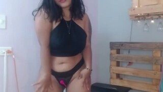Lilit-Ross naked on cam for live porn video chat