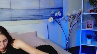 olivia-open naked on cam for live porn video chat