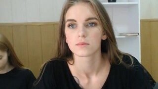 OliviaShelby naked on cam for live porn video chat