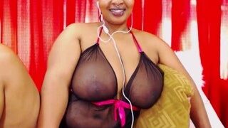 SexyBustyBoobs87 naked on cam for live porn video chat