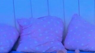 Tokiio-18 naked on cam for live porn video chat
