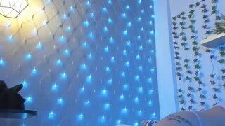 alaia-wonder naked on cam for live porn video chat
