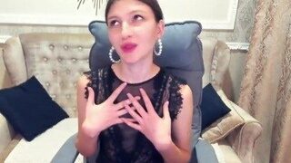 AstraFlowes naked on cam for live porn video chat