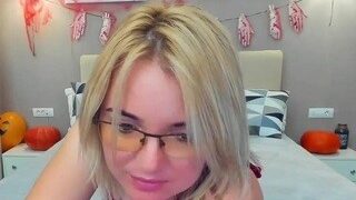 ClaireNettle naked on cam for live porn video chat