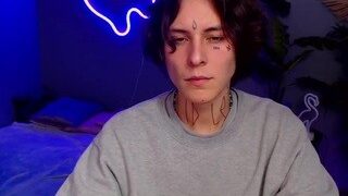 MikeLarsons naked on cam for live porn video chat