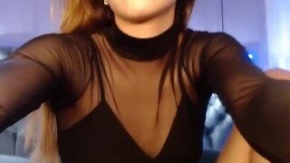 Raven-Green naked on cam for live porn video chat