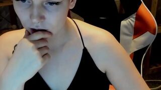 synthy22 naked on cam for live porn video chat