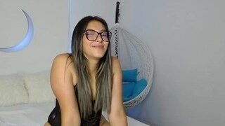 Valeryxx naked on cam for live porn video chat