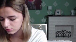 BritneyJenners naked on cam for live porn video chat