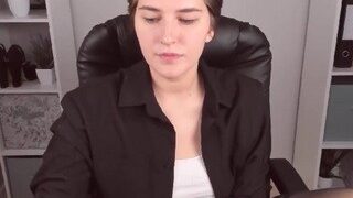IlonaHarper naked on cam for live porn video chat