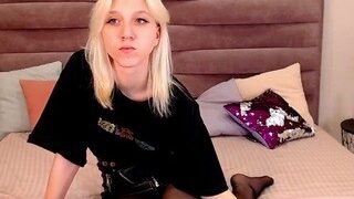 JosefinaKlum naked on cam for live porn video chat
