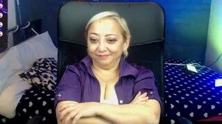 Roze-Lowful naked on cam for live porn video chat