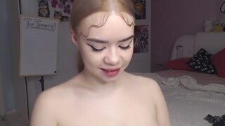 MiaMelone naked on cam for live porn video chat