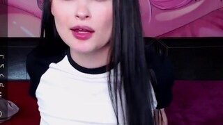 MRsJulia naked on cam for live porn video chat