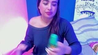Mia-Gallego1 naked on cam for live porn video chat