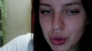 AnnyQuinn naked on cam for live porn video chat
