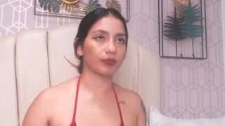 ?, ????-?????-? naked on cam for live porn video chat