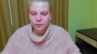 JennyMilnes naked on cam for live porn video chat
