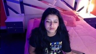 MeliiCruz naked on cam for live porn video chat