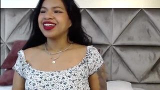 Samatha-brown naked on cam for live porn video chat