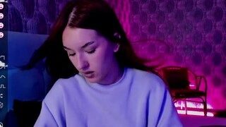 Nicole-leen naked on cam for live porn video chat