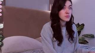 irene-keat naked on cam for live porn video chat