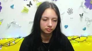 SabrinaDiaz naked on cam for live porn video chat
