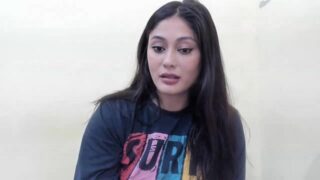 GoddessAnna naked stripping on cam for live sex video chat