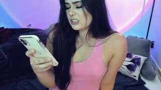 Good Wet Christian Gurl Blerrr naked on cam for live porn video chat