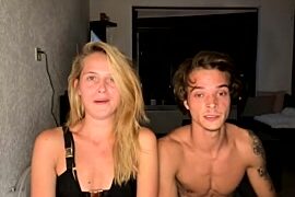 LoveMeaxo naked stripping on cam for live sex video chat