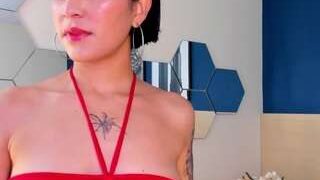 Luna Ruso naked on cam for live porn video chat