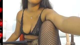 Samanta-joness naked on cam for live porn video chat