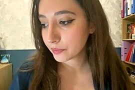 WildVanilleX naked stripping on cam for live sex video chat