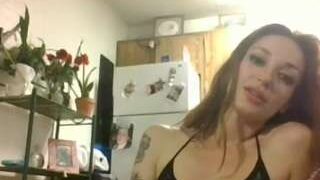 allisonfawnxoxo naked on cam for live porn video chat