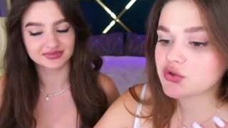 BellaCuteee naked on cam for live porn video chat