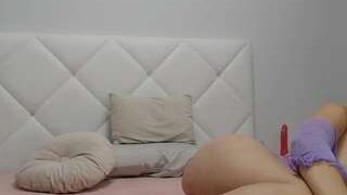 IrinaWilder naked on cam for live porn video chat