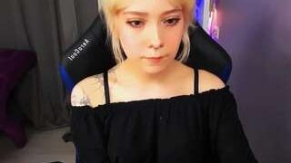 NanaAngel naked on cam for live porn video chat