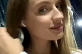 Molly_Murrr naked stripping on cam for live sex video chat
