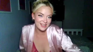 naughtywelshslutx naked stripping on cam for live sex video chat