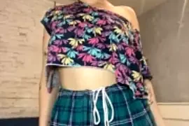 xsunshine_xx naked stripping on cam for live sex video chat